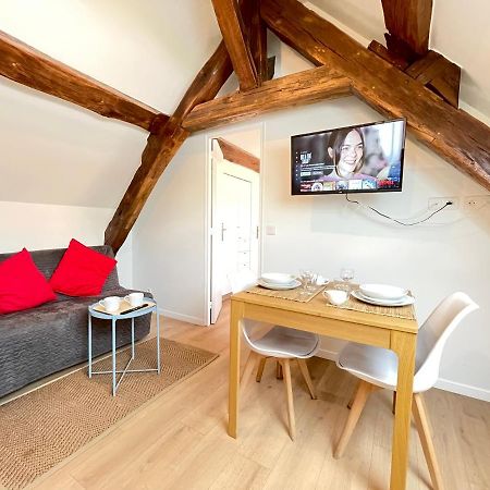 Appartement Le vieux Massy - RER B 500 m - TGV 10 min - Orly 20 min Extérieur photo