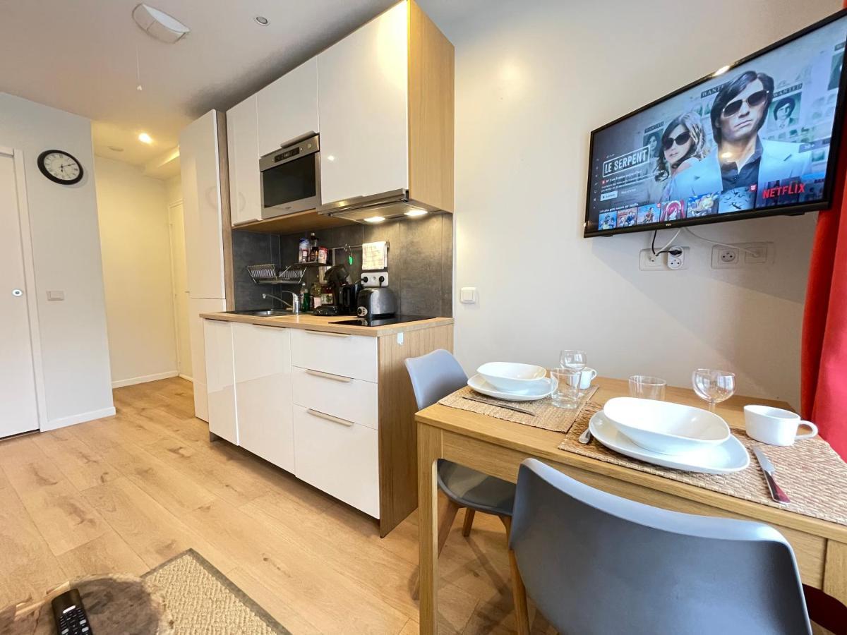 Appartement Le vieux Massy - RER B 500 m - TGV 10 min - Orly 20 min Extérieur photo