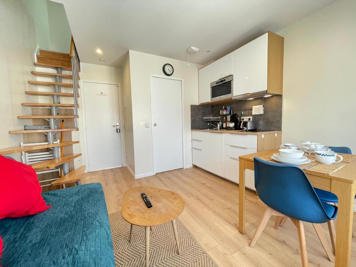 Appartement Le vieux Massy - RER B 500 m - TGV 10 min - Orly 20 min Extérieur photo